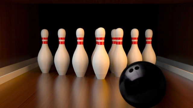 Bowling Tips for Beginners to Improve Your Game