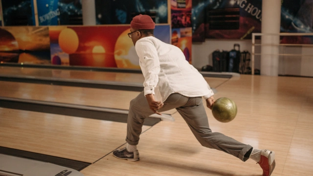 How To Become A Pro Bowler