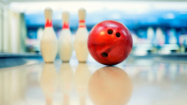 What Does an F Mean in Bowling?